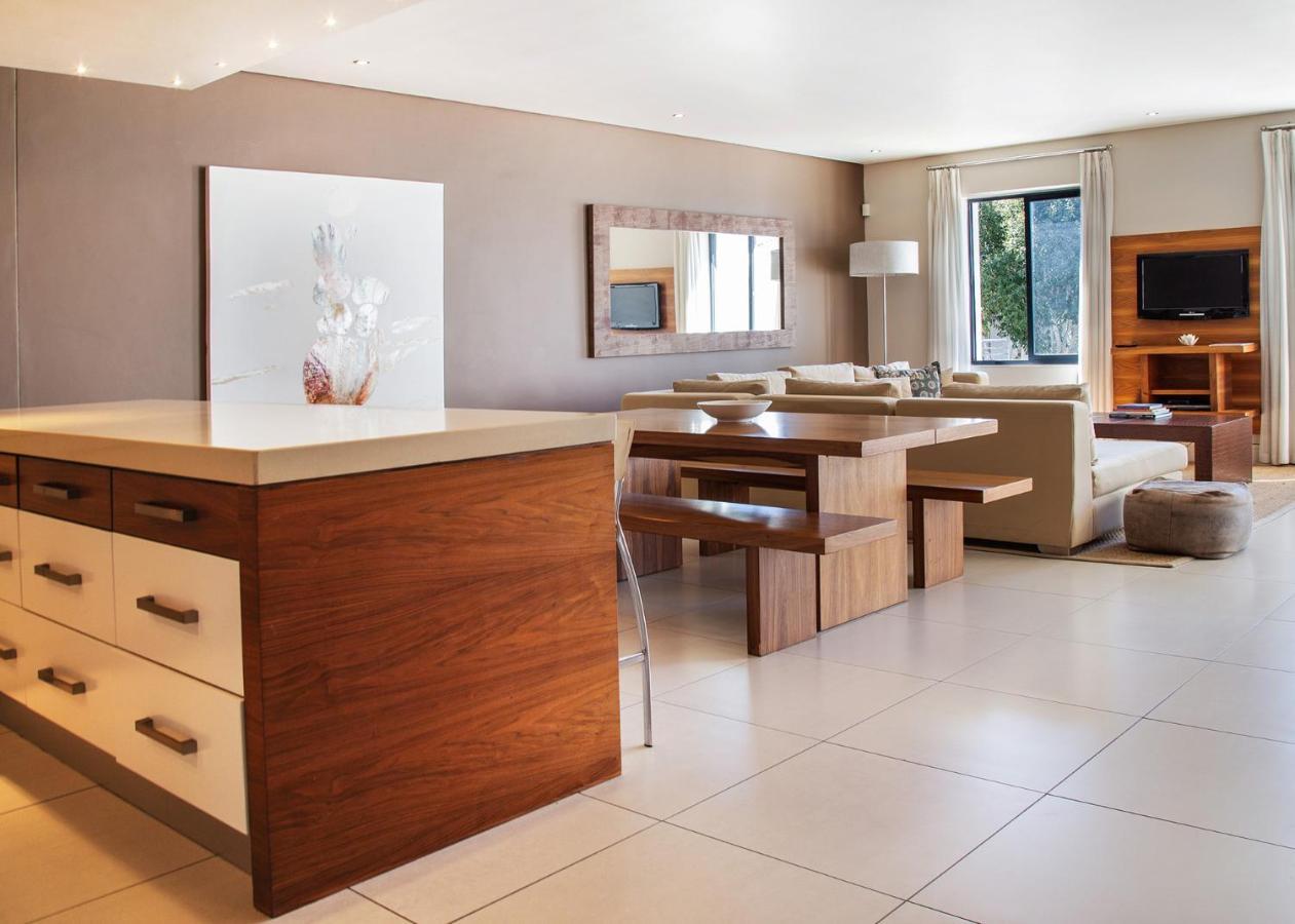 Marine Square Luxury Apartment *