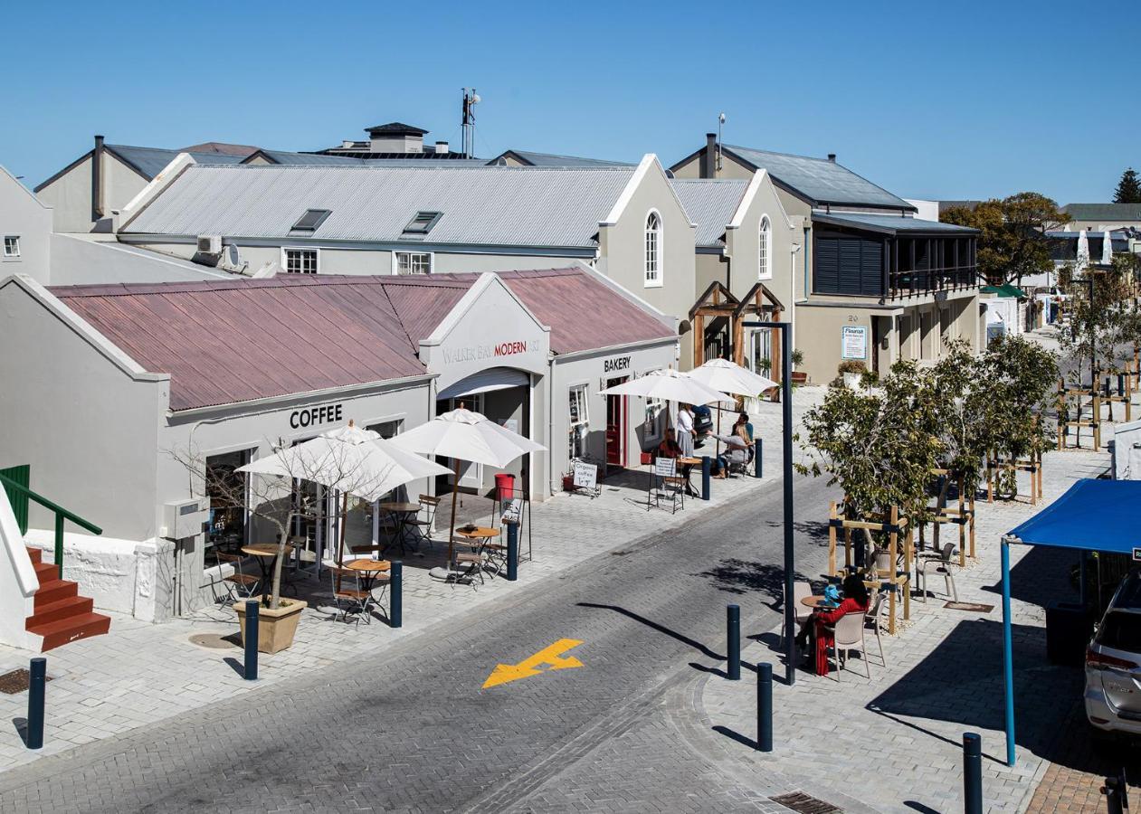 Marine Square Luxury Apartment Hermanus
